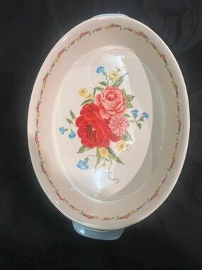 Pioneer woman oval baking dish spring Floral, server with Red Rose Design